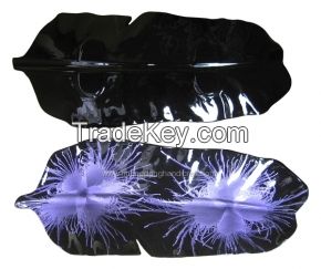 lacquer tray handmade in Vietnam leaf shape purple color