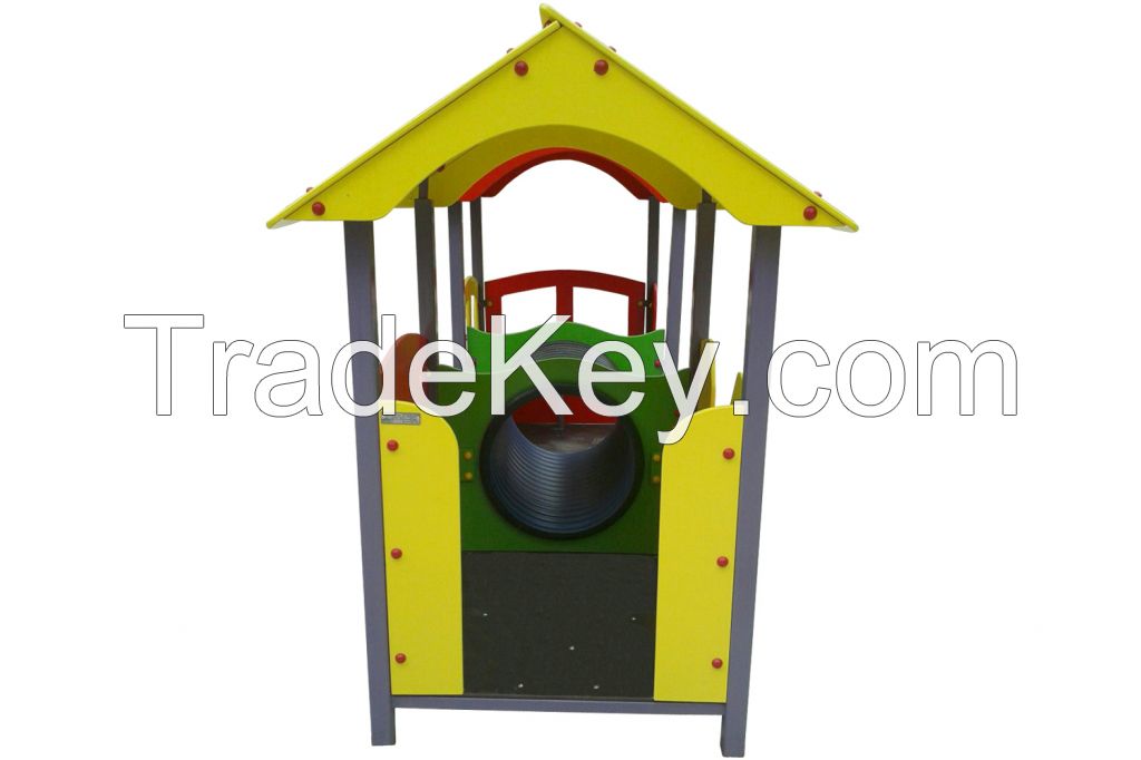 Outdoor kids playhouse