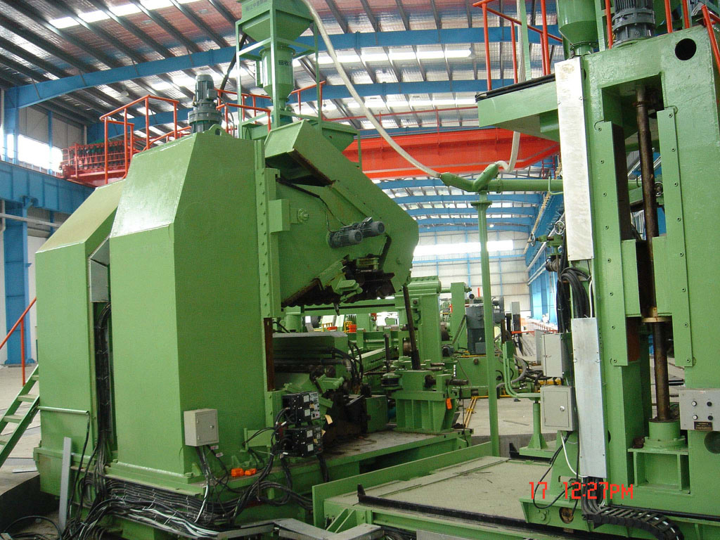 spiral welded pipe mill