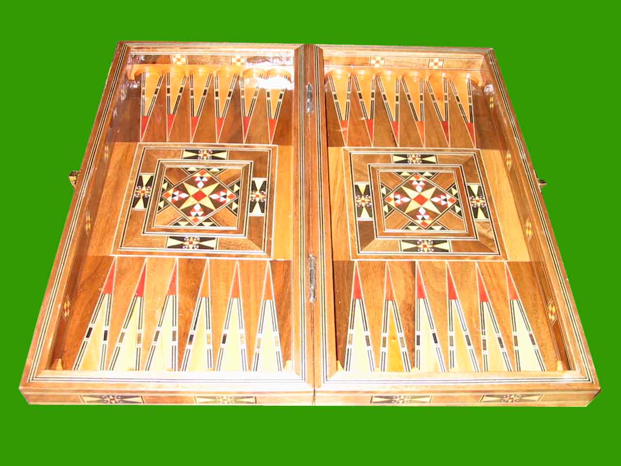 Middle Backgammon