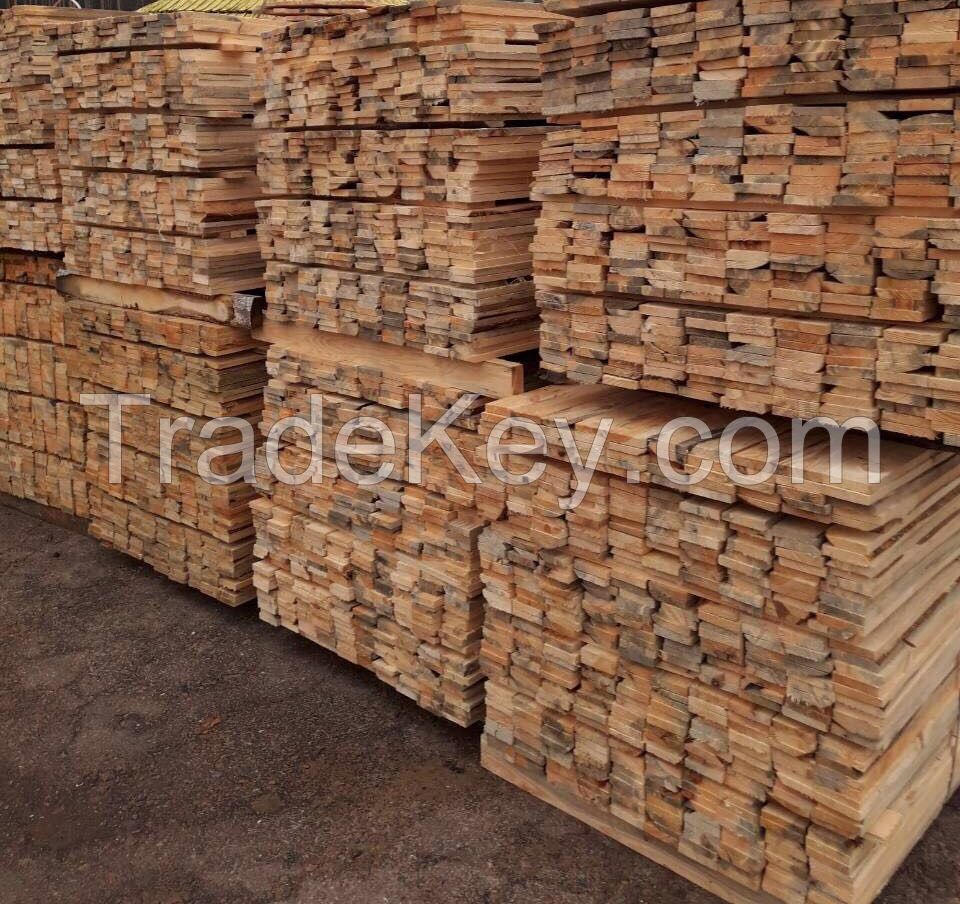 Softwood pallet elements from of natural dampness
