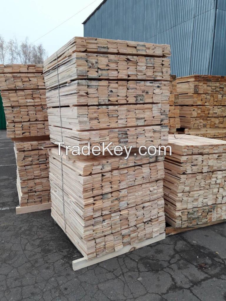 Pallet elements from aspen of natural dampness