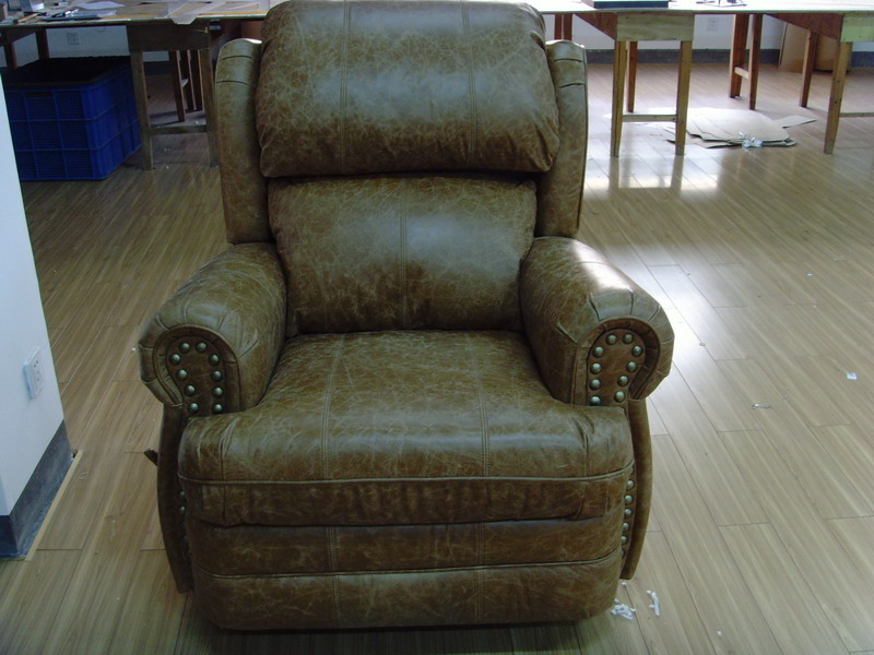 Leather Recliner-3