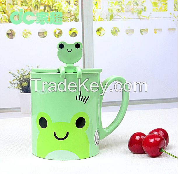 Kids Water Drinking Cup/Children Drinking water cups/Kids Cartoon Cups with spoon and cover