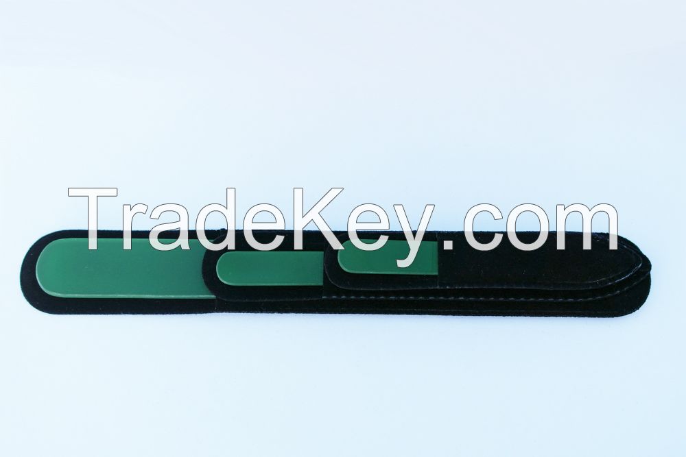 Glass nail file in color handle