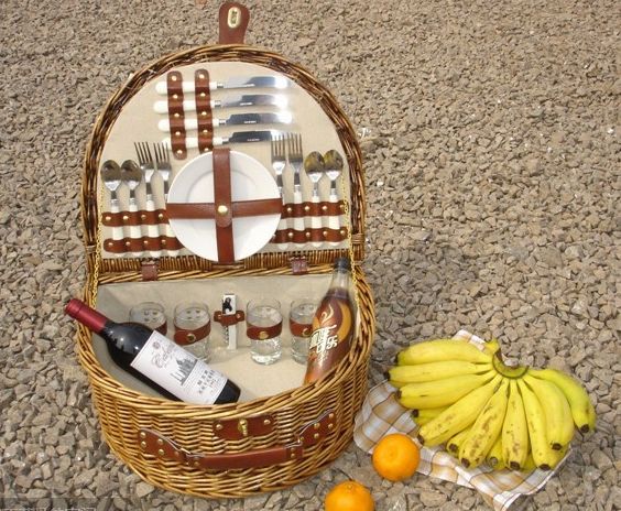 picnic baskets