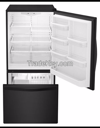 30-inches wide Bottom-Freezer Refrigerator with SpillGuard    Glass Shelves - 18.7 cu. ft.