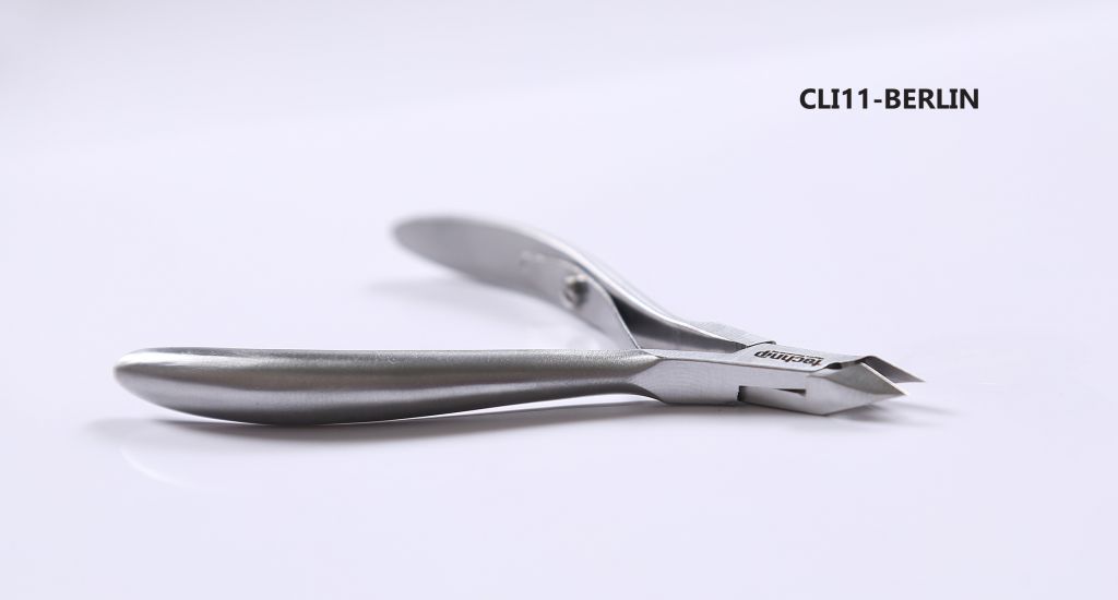 Cuticle Nipper , Nails Nipper, Nails Pusher