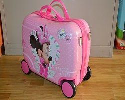 "Kids" Rolling Suitcase