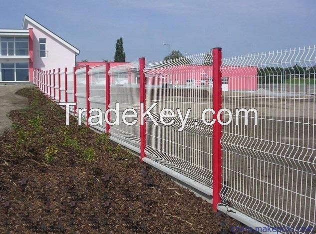 ISO9000 certificated PVC painted wire mesh fence