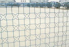 Wire mesh fence