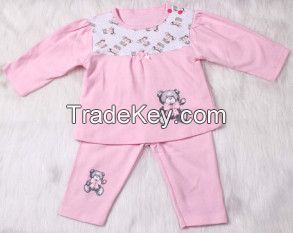 Lovely Baby Girl Clothing Set With Bear