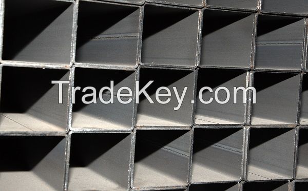 Longitudinal welded rectangular pipes