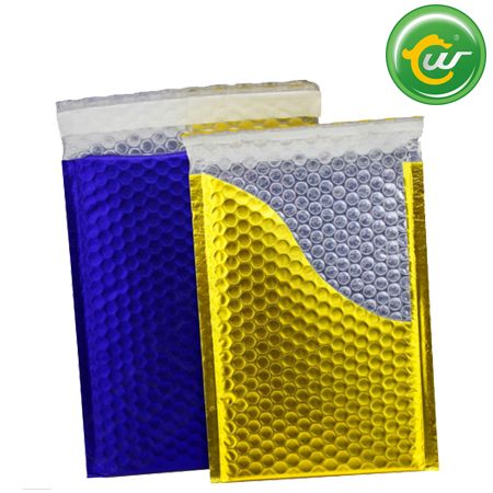 Golden recoverable RoHS with SGS bubble wrap envelopes