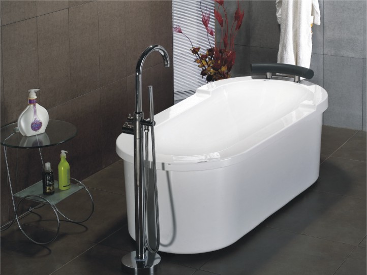 Contemporary Baths G10