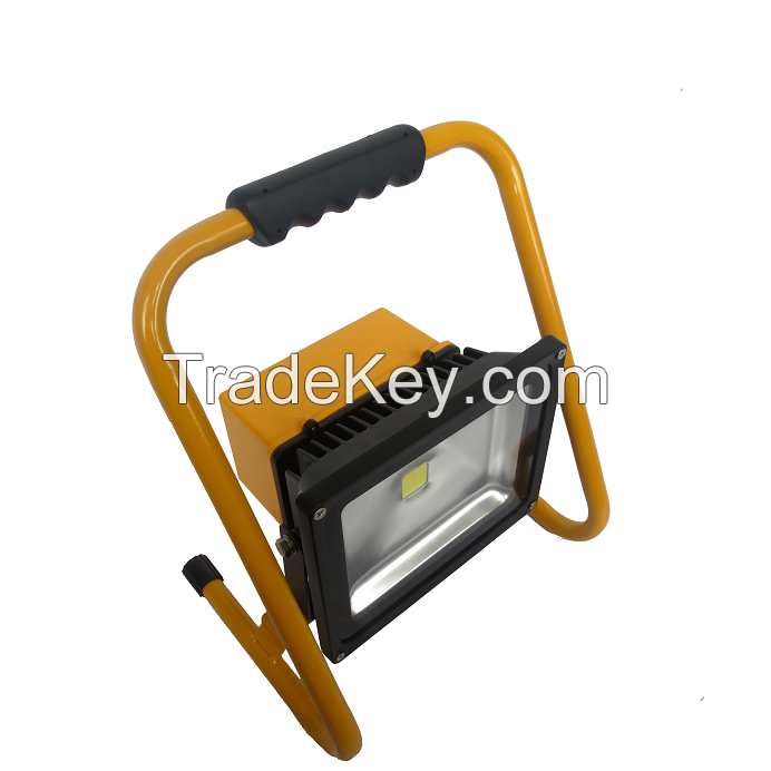 rechargeable flood light for outdoor activities