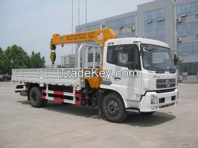 Dongfeng truck mounted with 8T crane