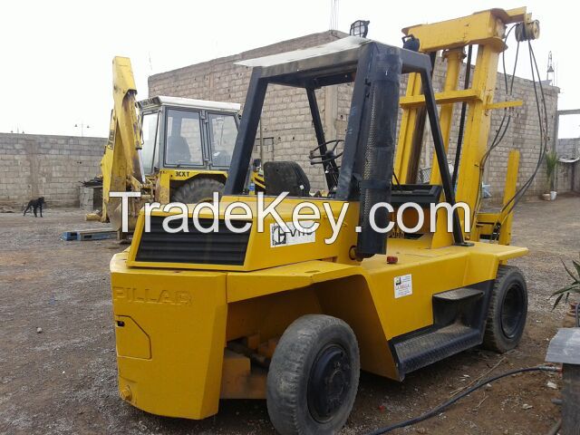 Used Forklifts - Caterpillar V110 - 5500 Kg