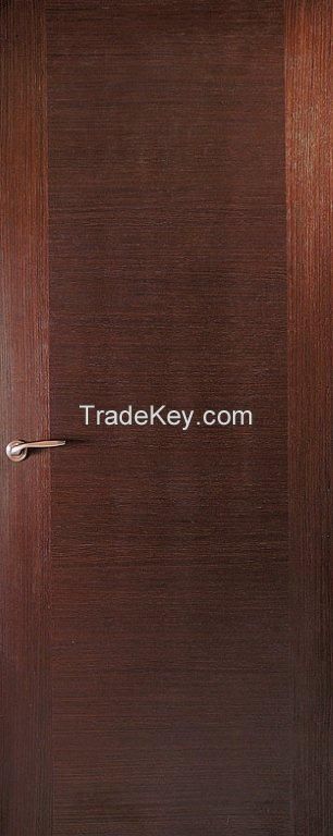 Flush veneer doors