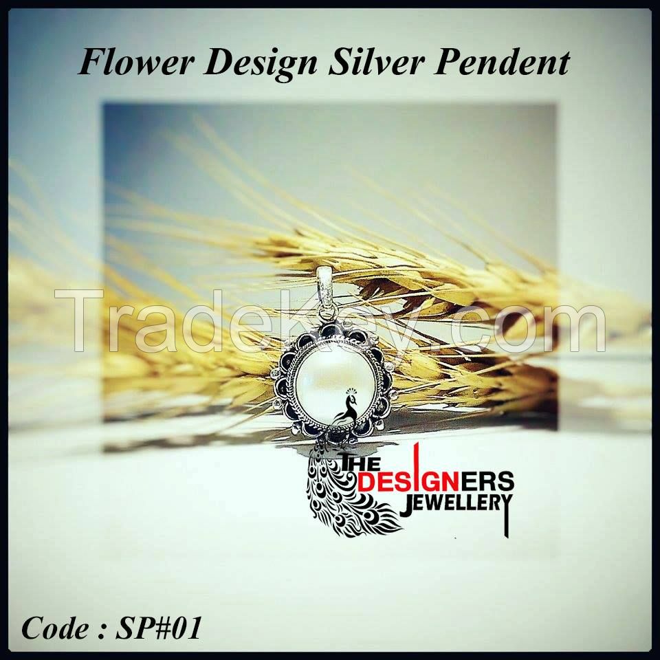 Silver Flower Design Pendent with Pearl