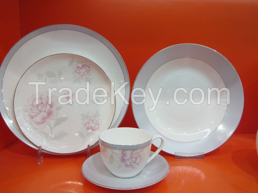 Porcelain ware