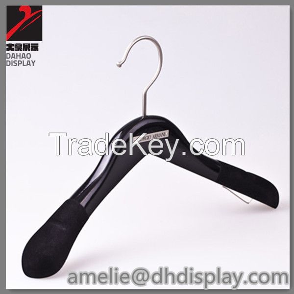 High quality black hanger wood coat hanger with custom logo