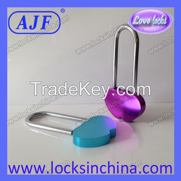 AJF new arrival popular aluminium colorful gift love heart shape lock