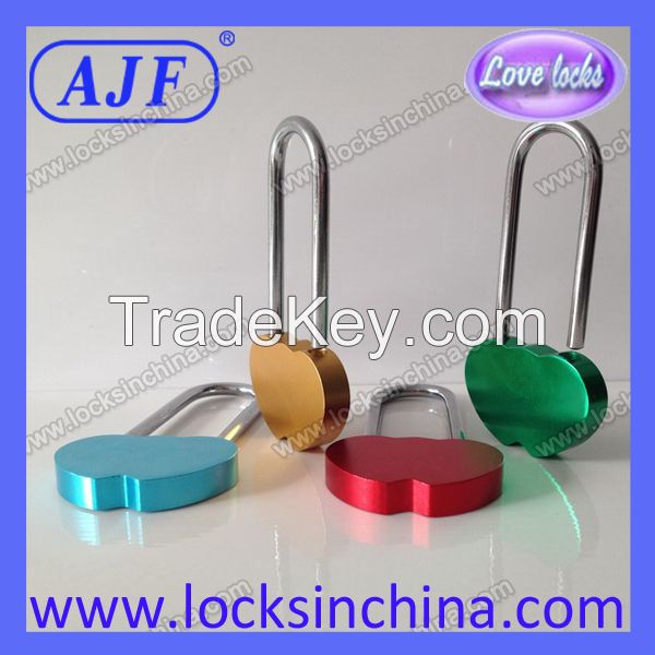 AJF new arrival popular aluminium colorful gift love heart shape lock