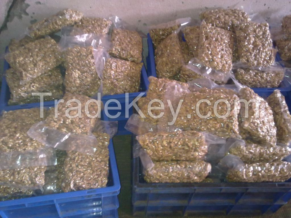 WALNUT KERNEL, WALNUT SHELLED,