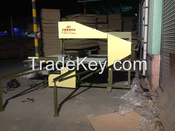 Foam vertical cutting machine