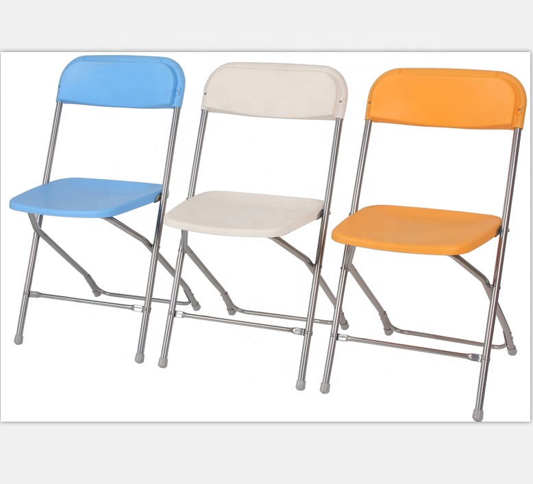 folding chairs 