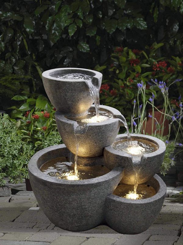 Indoor/outdoor water fountains 