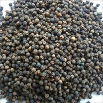 White and black pepper for sale