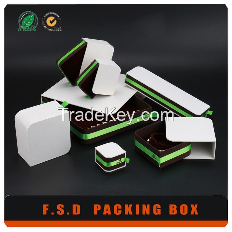 Luxury Packaging Paper Box With Handle