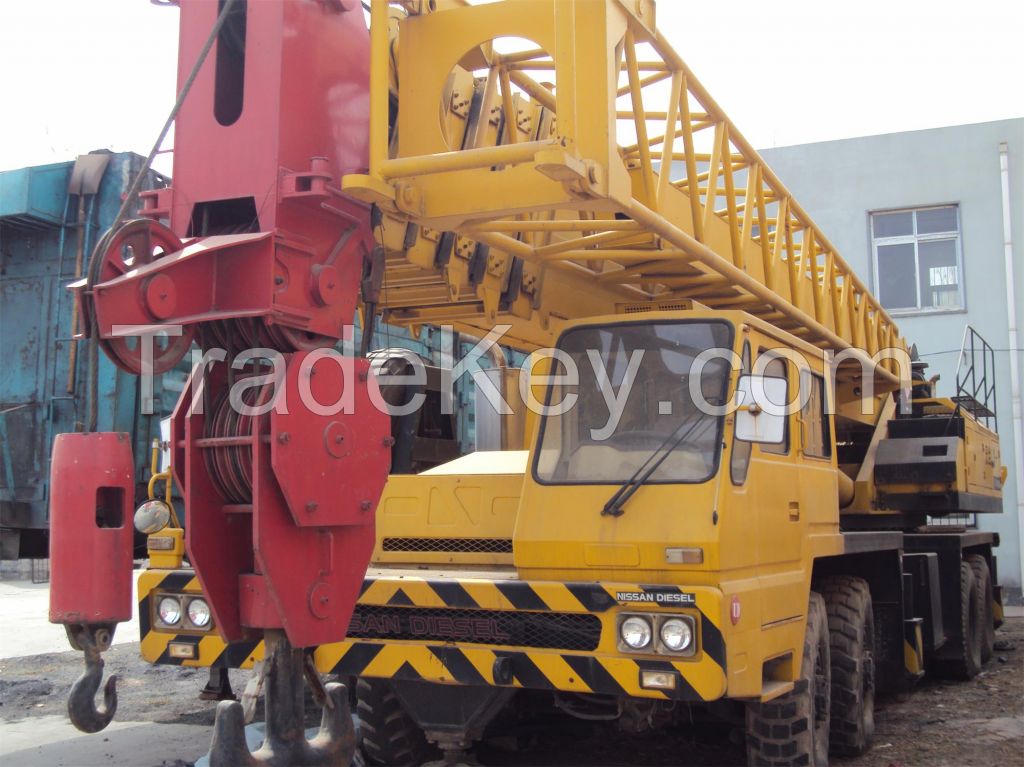 used TADANO truck crane120ton