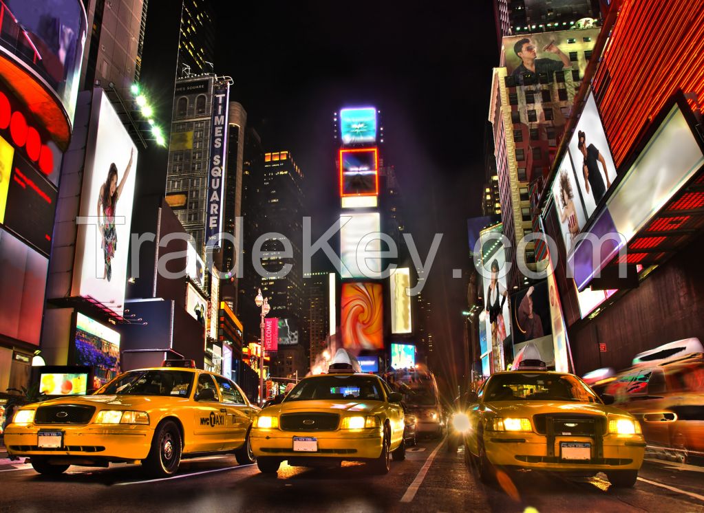 Wall Mural: New York City Cabs, Self-adhesive, 272 cm X 198 cm