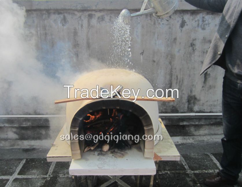Freestanding clay wood pizza oven T-001