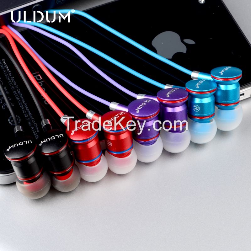 High quality In Ear Earphone Headphone Wholesale with Microphone