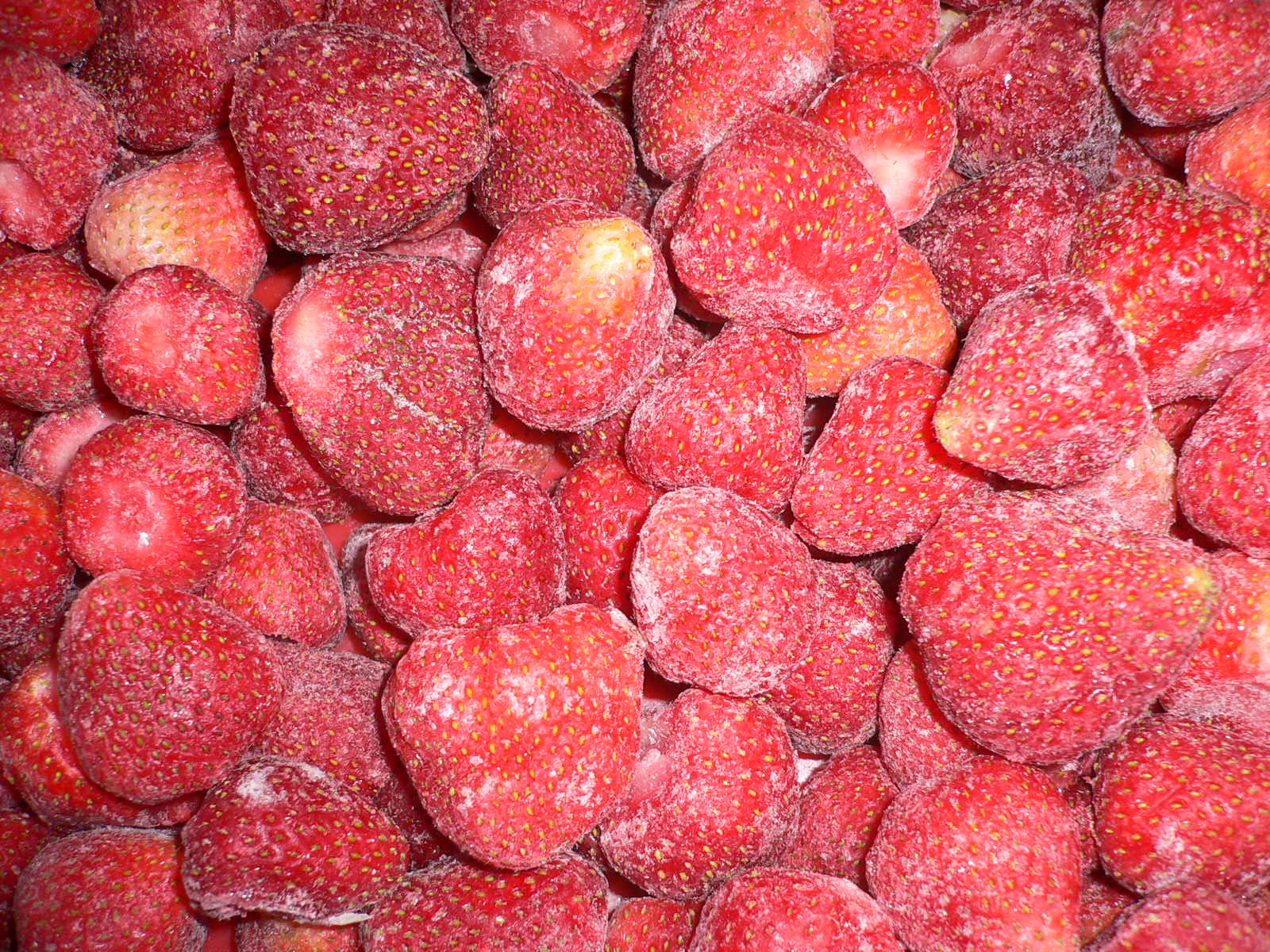 frozen strawberry  SENGENA