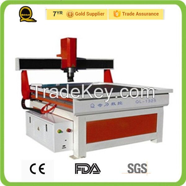 CNC router with Pneumatic tool changer
