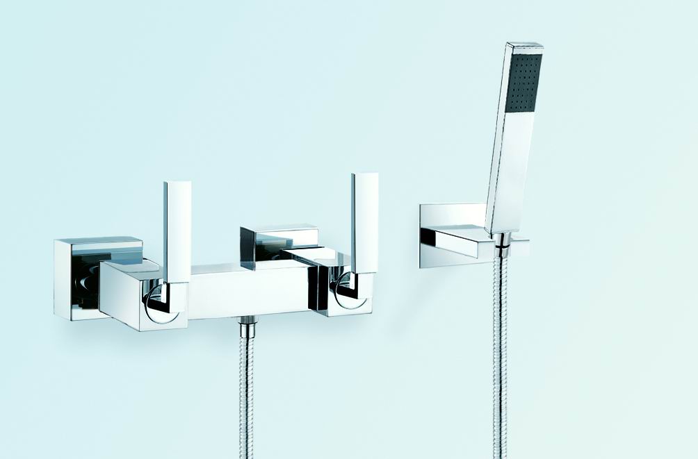 Shower mixer with shower set