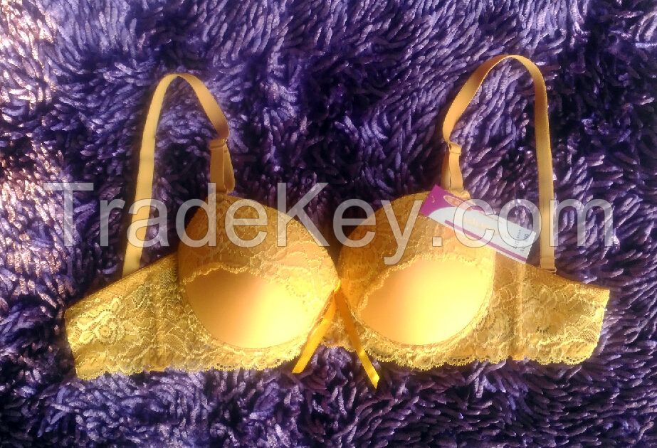 Fashion Push-up cup bra. sexy lingerie. hot intimate.