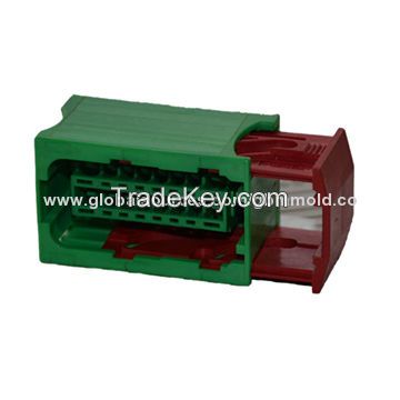 Plastic connector for injection plastic molding