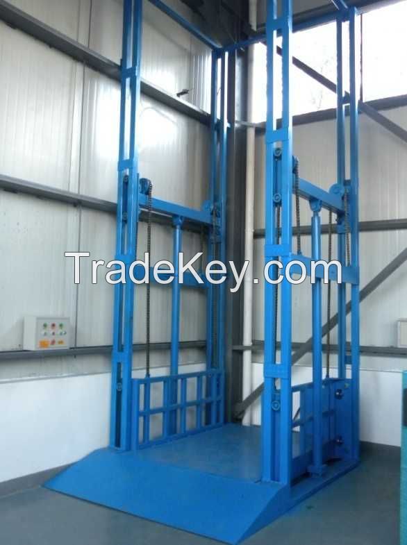 Transport cargo and goods Hydraulic chain guide rail lift platform