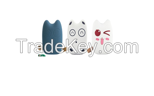 Cute Cat Gift Protable Power Bank mobile Charger for IPHONE, SAMSUNG, LG, ZTE, HUAWEI