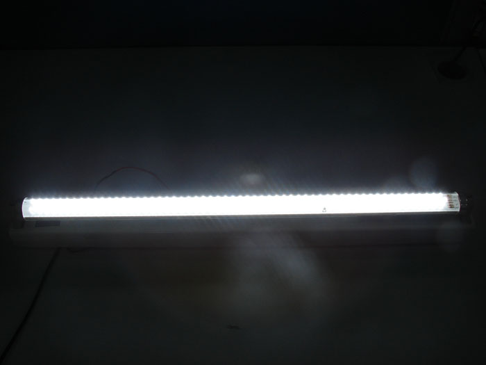 LED Fluorescent lamp