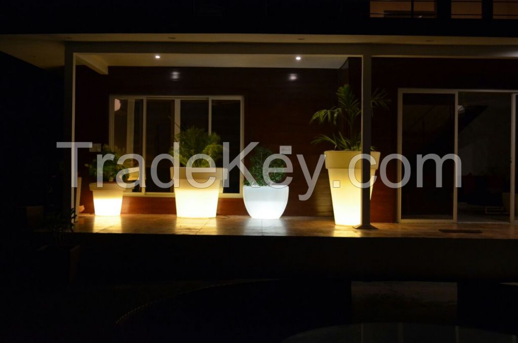 LED FLOWER POT 