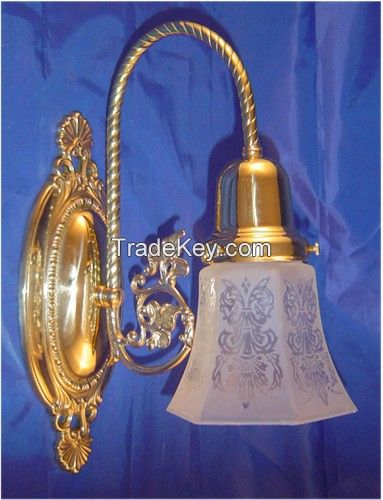 Cast Brass Wall Sconce with Roped Arm