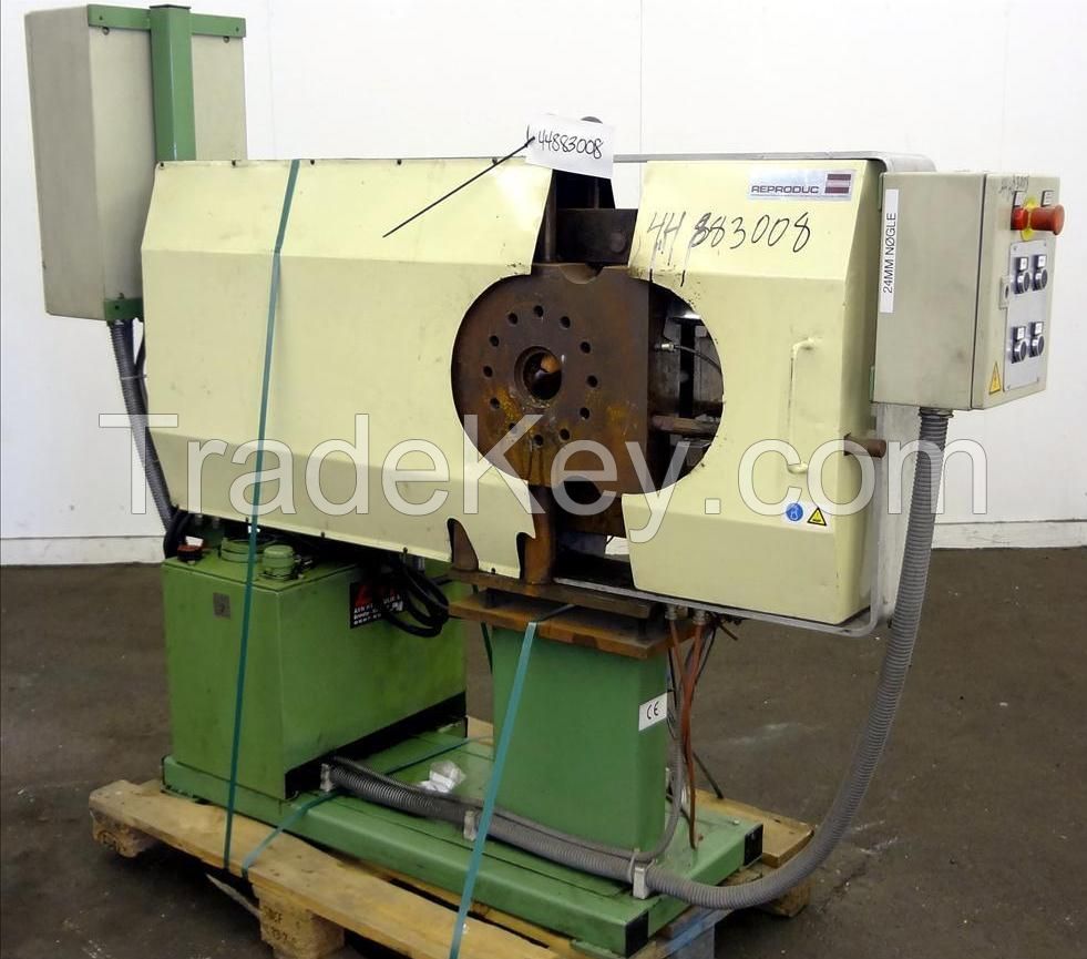 75mm Hydraulic Screen Changer - Includes controls