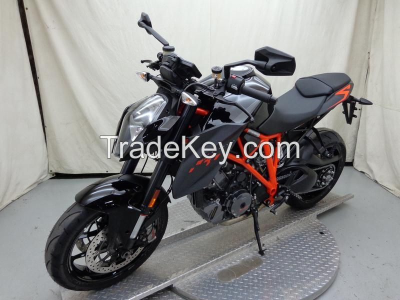 2015 Brand new 1290 Super Duke R ABS motorcycle
